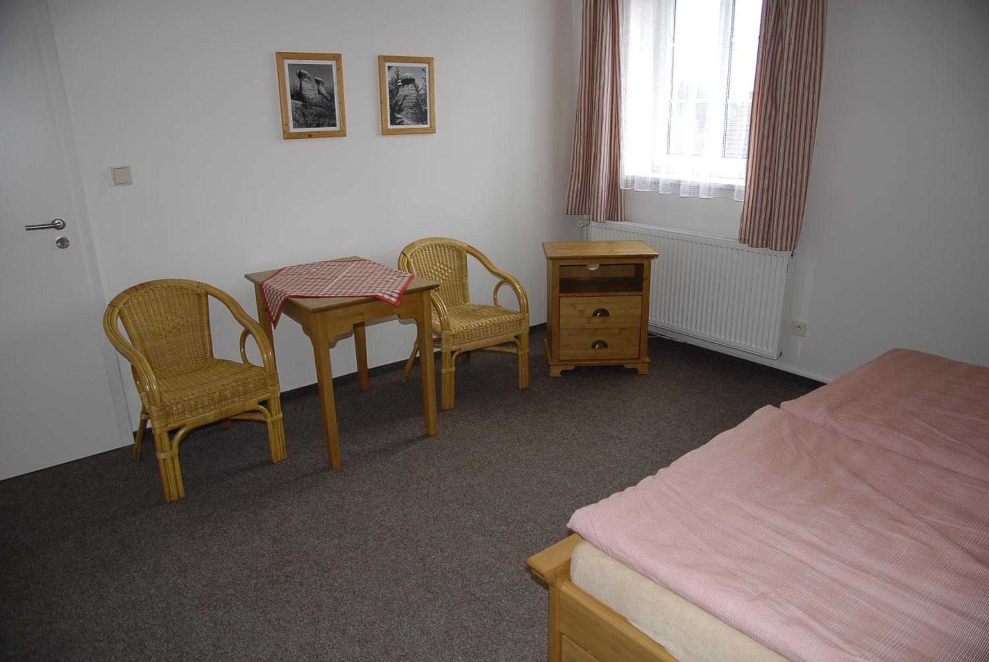 Hotel Selsky Dvur 1 Police nad Metují Esterno foto